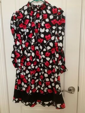open lace back dress Kate Spade New York Love Shack Mini Heart Crossbody Bag